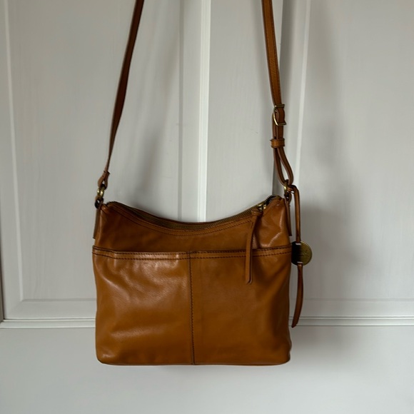 Margot Crossbody Bag With Adjustable Strap - Picture 2 of 13